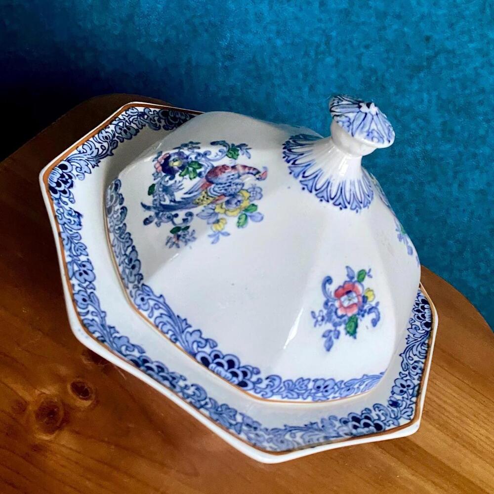 Antique Booths England Silicon China Blue Serving Pagoda Blossoms Tureen Dish
